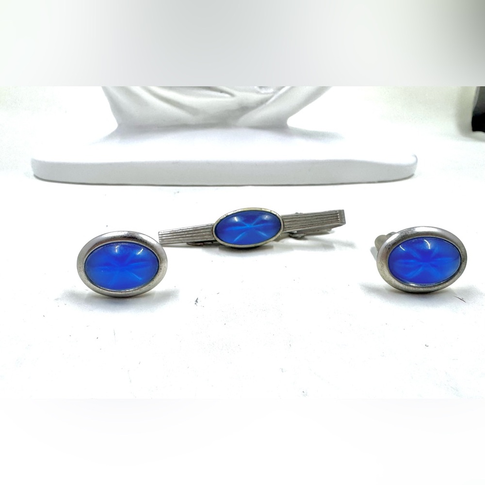 Vintage Singed Blue Cabochon Anson Tie Bar Clip & Cufflinks Set